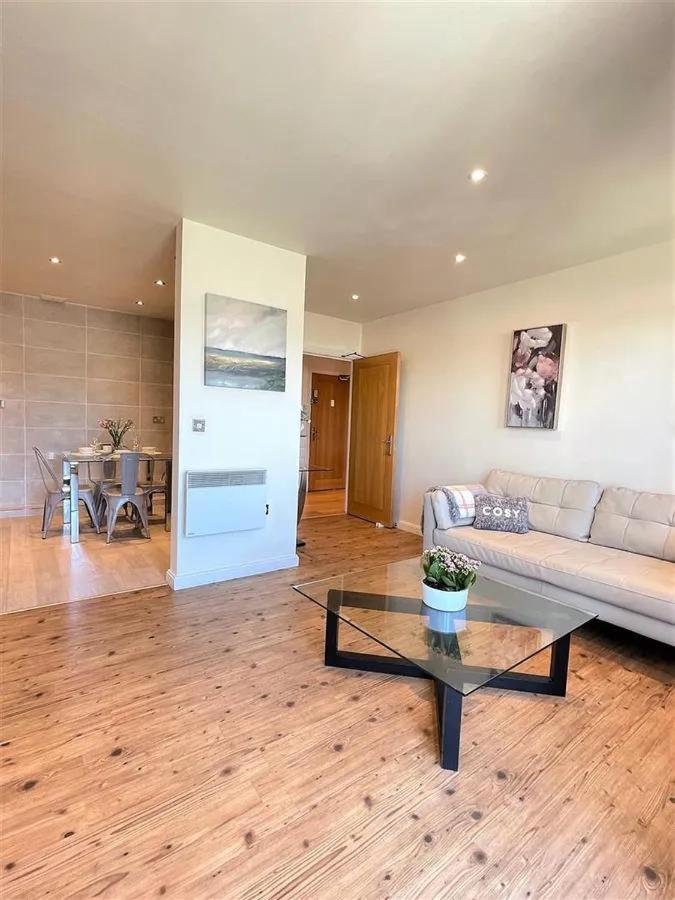 Holiday Home Суонси Экстерьер фото